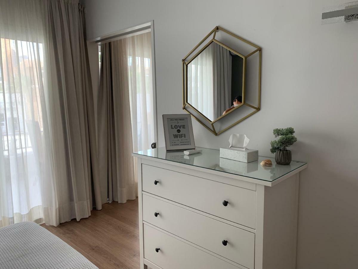 Nuevo Y Lujoso Apartamento En Marbella Centro A Pie De Playa 625 Zewnętrze zdjęcie