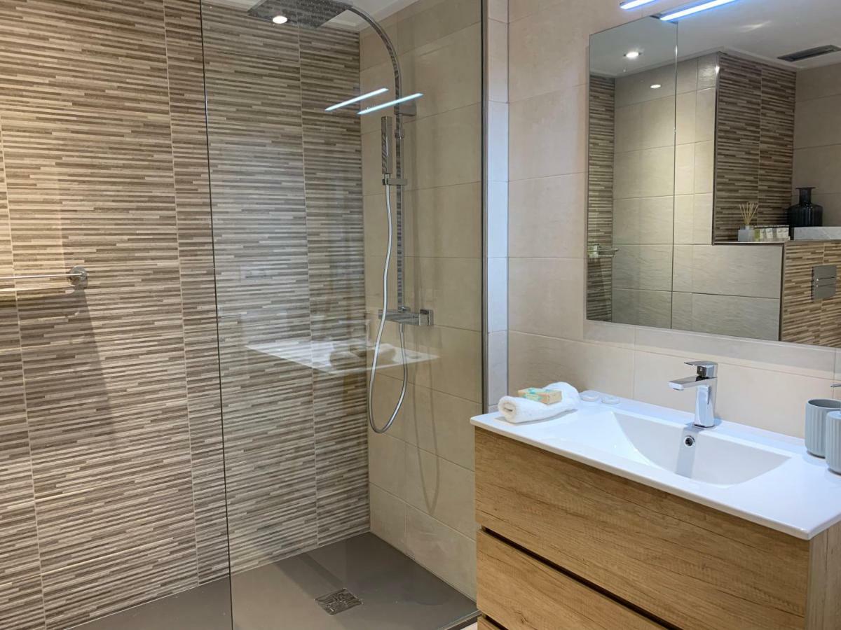 Nuevo Y Lujoso Apartamento En Marbella Centro A Pie De Playa 625 Zewnętrze zdjęcie